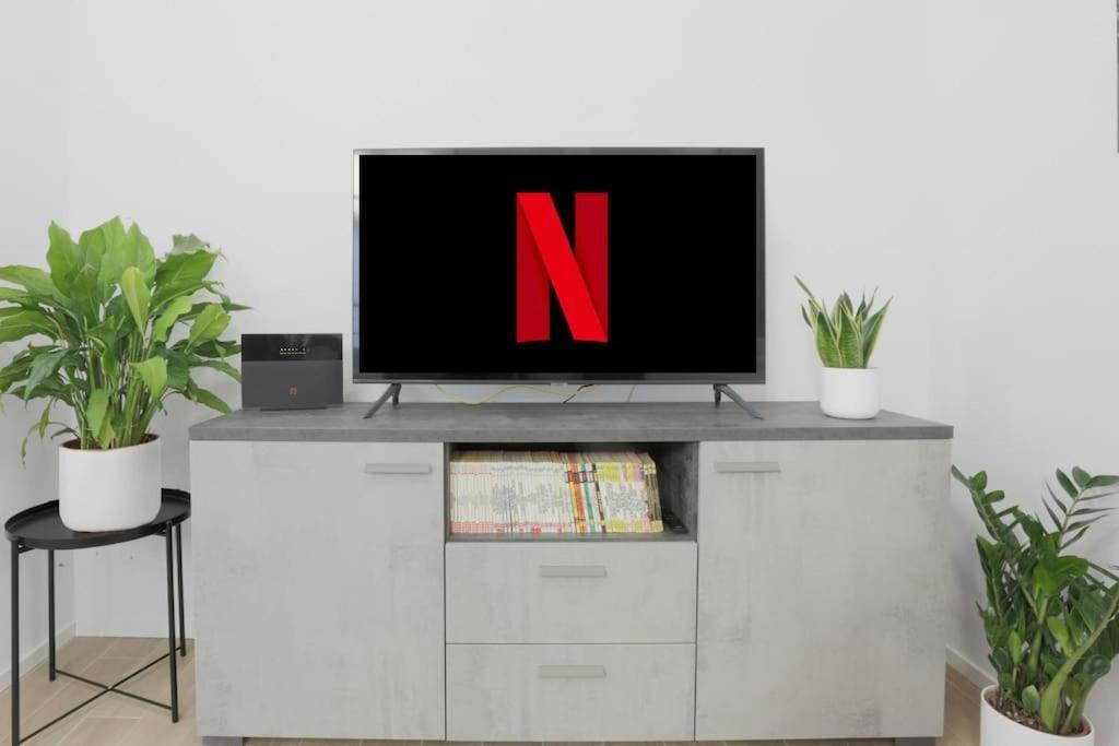 *new Attic*-lucca Citycenter-balcony-netflix Apartment *